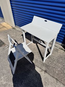 Kids Drawing Table With Chair