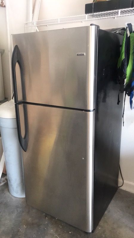 Stainless Steel Kenmore Refrigerator For Sale In Las Vegas Nv Offerup