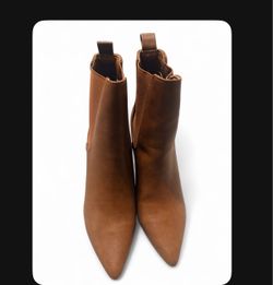 Brown ankle boots with pointed toe and block heel  size 8#boots #pointed
