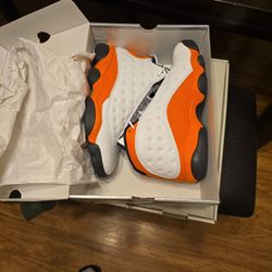 New Nike Sneakers (2 Pair)