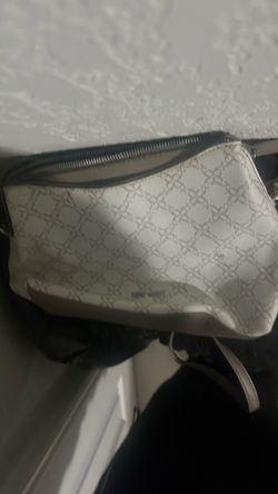 Nine West white and beige handbag