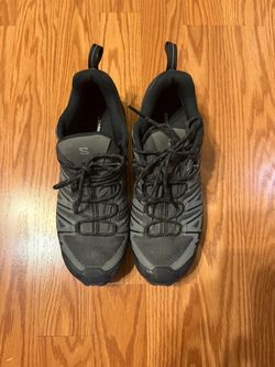 Salomon Low-Top Trail Hiking Shoes