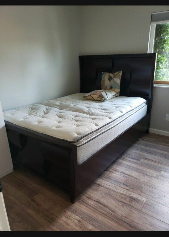 Queen Size Mattress for Sale in Chula Vista, CA OfferUp