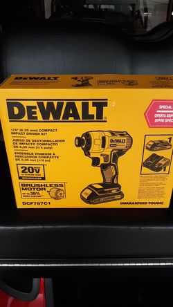 Brand new Dewalt 20 volt brushless impact driver