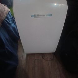 BRAND  NEW HISENSE WIFI  AC UNIT 