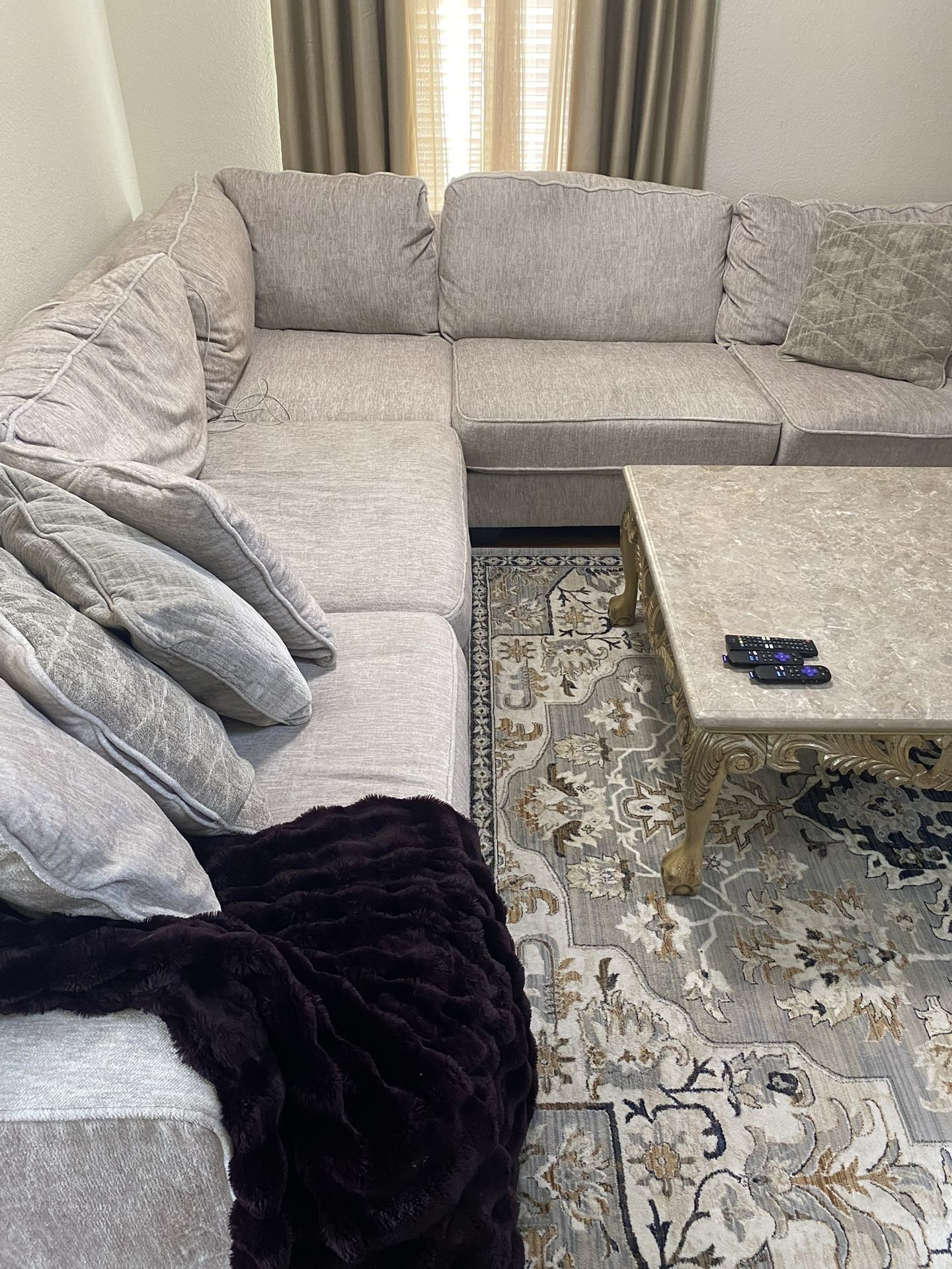 L Shape Couch Great Conditions