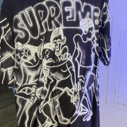 Supreme 