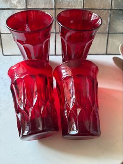 Set of 4 Vtg Perspective Ruby by NORITAKE 10 oz Heavy Tumblers / Glasses   These glasses have a diamond-cut pattern on the lower half and a smooth, fl