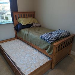 Twin Bed With Trundle Bed Including Both Mattresses 