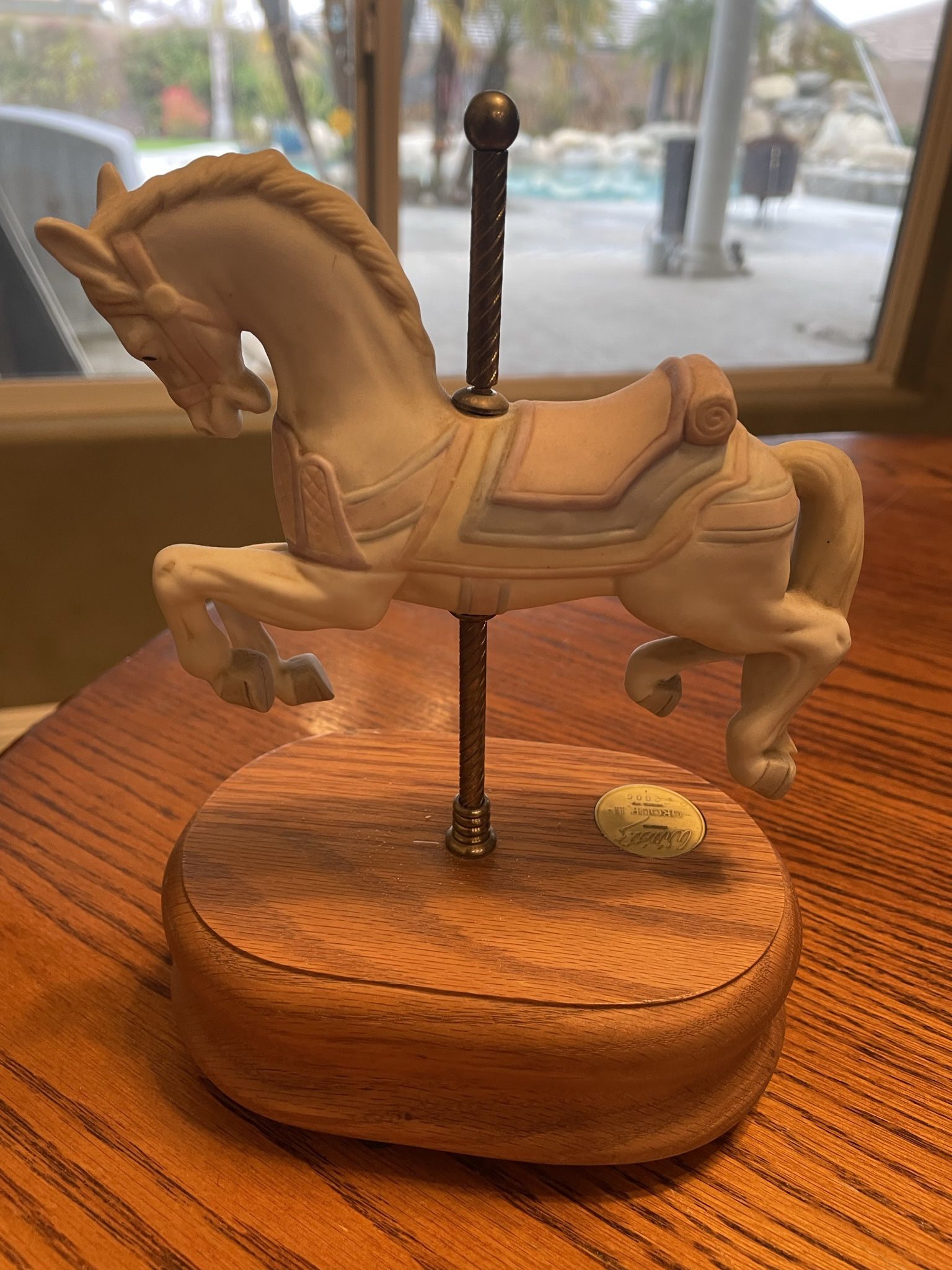 Musical Porcelain Horse Music Box-doesn’t Play Music 