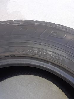 Used tire. 10 dlls