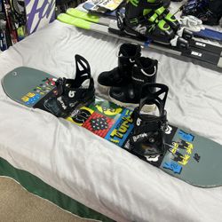 Kids Snowboard Package With Boots And Bindings 