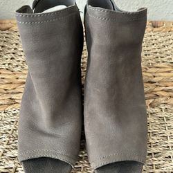 Women’s Peep toe Sandals