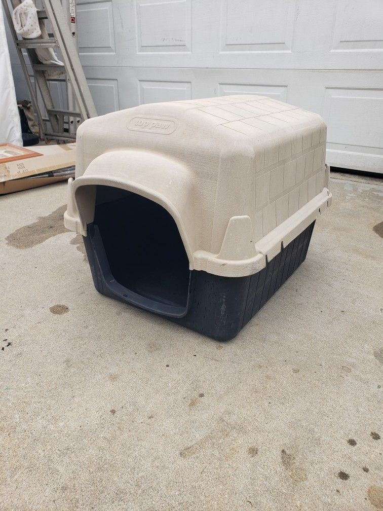 Dog House For Small Size Dog