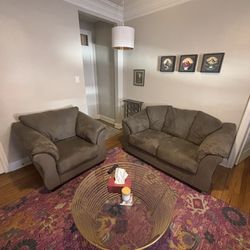 Loveseat And Chair Set 