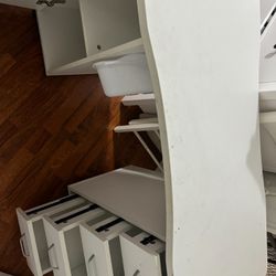 Used Manicure Table 