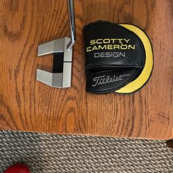 Scotty Cameron 5.5 Phantom 35 Inch Putter With Head Cover Very Good