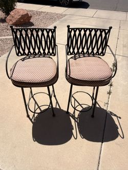 High end Bar Stools With Cushions