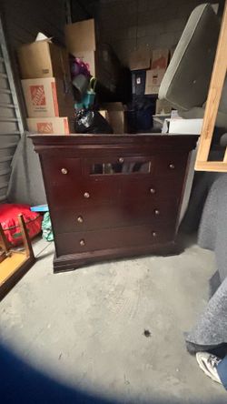 Wooden dresser