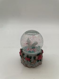 Miniature Dove Snow globe