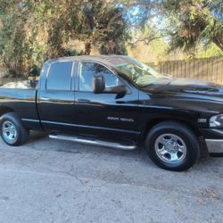 2004 Dodge Ram Hemi 1500 V8