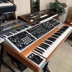 Vintage Synth Repair 