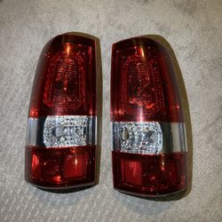 03-06 Chevy Silverado Red LED Taillights/ Luces Traseras Faros 