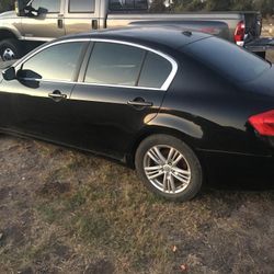 2012 Infiniti G37