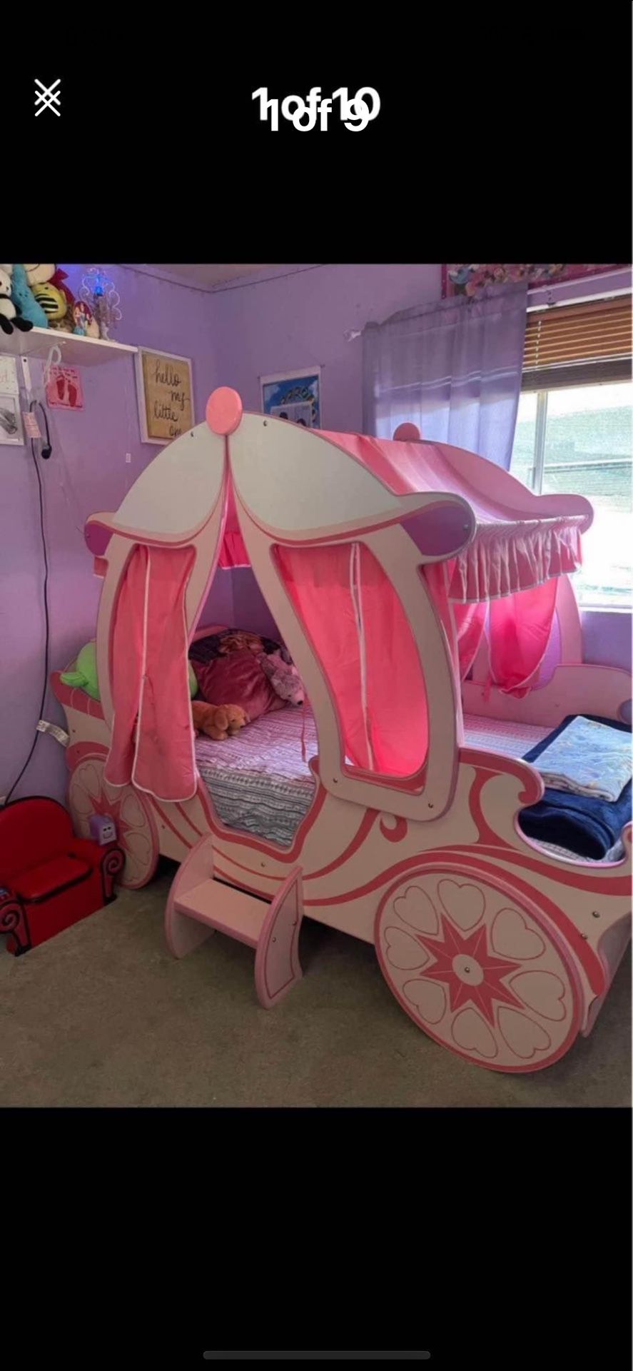 beautiful girls carriage bed $650 obo no lowballing