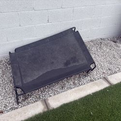 🛏️ Elevated Dog Bed – $10 – Tempe Pickup Only
