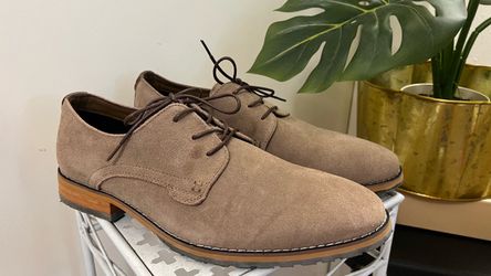 Call It Spring Men's Casual Oxford Dress Shoes -Classic tan/taupe  size 9.5