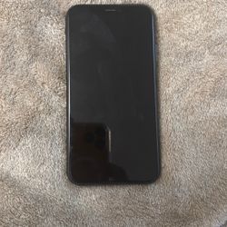iPhone XR 128 gb Unlocked 