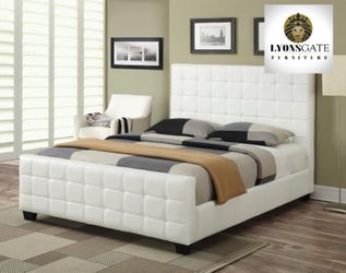 Awesome brand new Bed! Kool bedroom suite set desks here