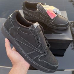 TRAVIS SCOTT AIR JORDAN 1 Retro Low BLACK PHANTOM