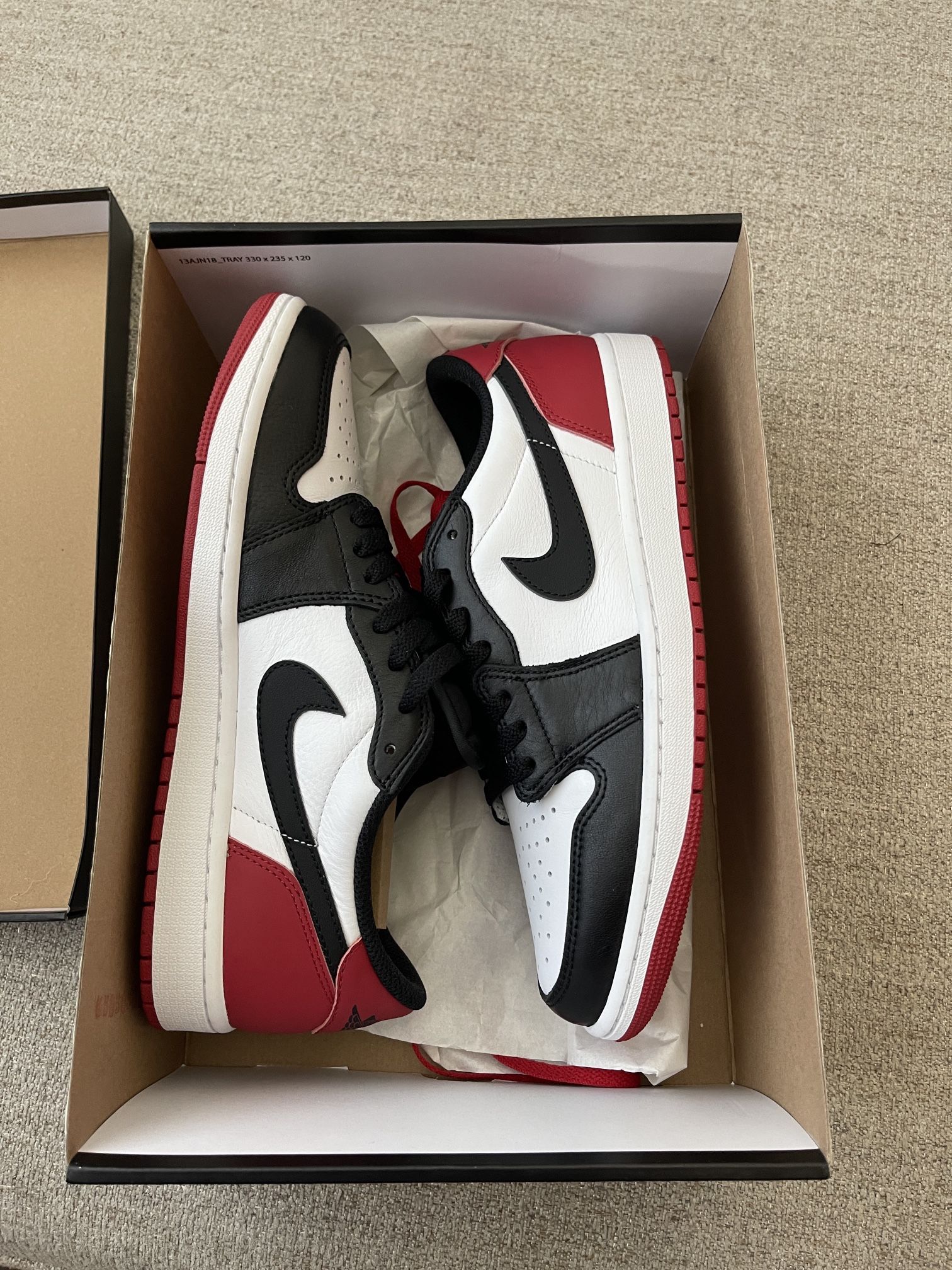 Nike Jordan 1 Low og Size 10.5