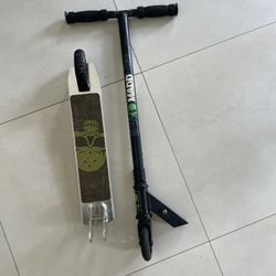 Madd Skull Scooter For Kid Or Teen