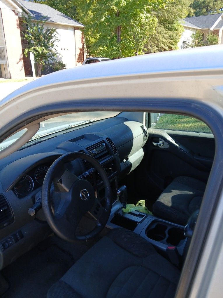 2005 Pathfinder Needs Motor