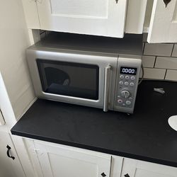 Breville Compact Soft Wave Microwave