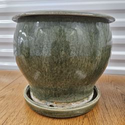 Green Ceramic Flower Pot