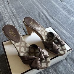 Vintage Y2K Coach Heels 