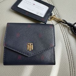 Tommy Hilfiger Navy Blue Card Case Small Wallet Bifold Key Chain