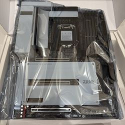 Gigabyte Z590 Vision D Motherboard LGA 1200 ATX