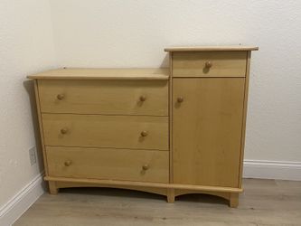 Great Condition Glider Chair and Baby Dresser Combo - $50
