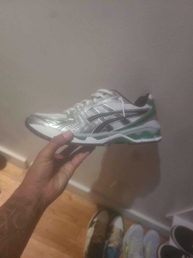 Asics Kayano Size 12.5