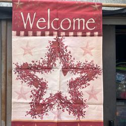   Yard  Or Patio Welcome Harvest Flag/ And Welcome Star Wreath Flag Both Good Condition$5.00 EachOne