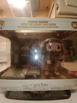 Rubeus Hagrid And The Leaky Cauldron Funko Pop Deluxe