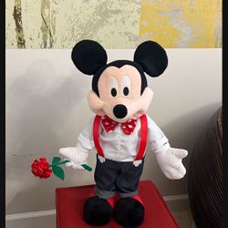 Standing Large Mickey Mouse Holding Rose vntg big cartoon collection