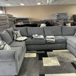 GRAY SECTIONAL 