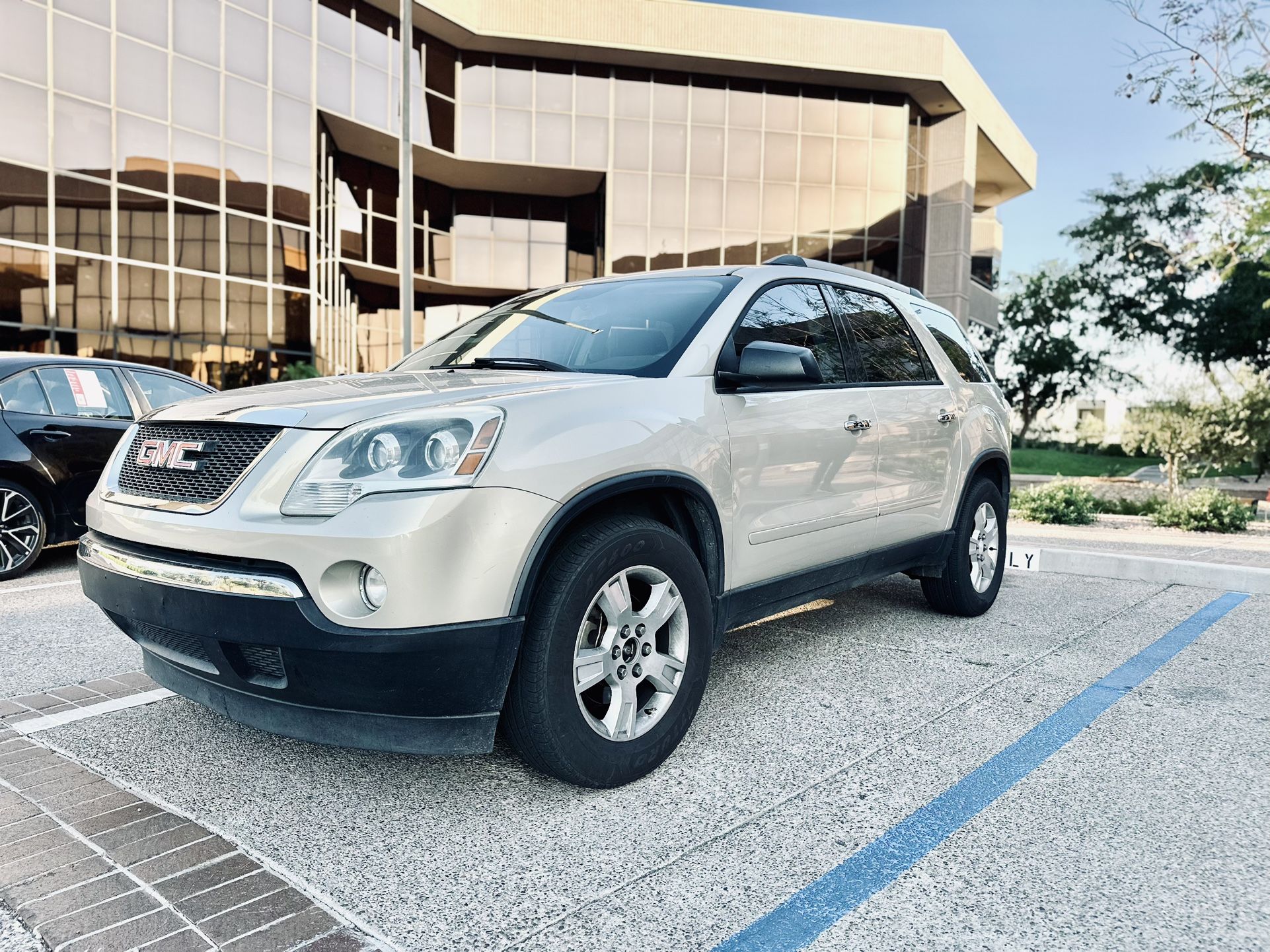 2012 GMC Acadia