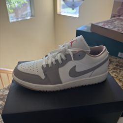 Air Jordan 1 Low Size 9.5 Men